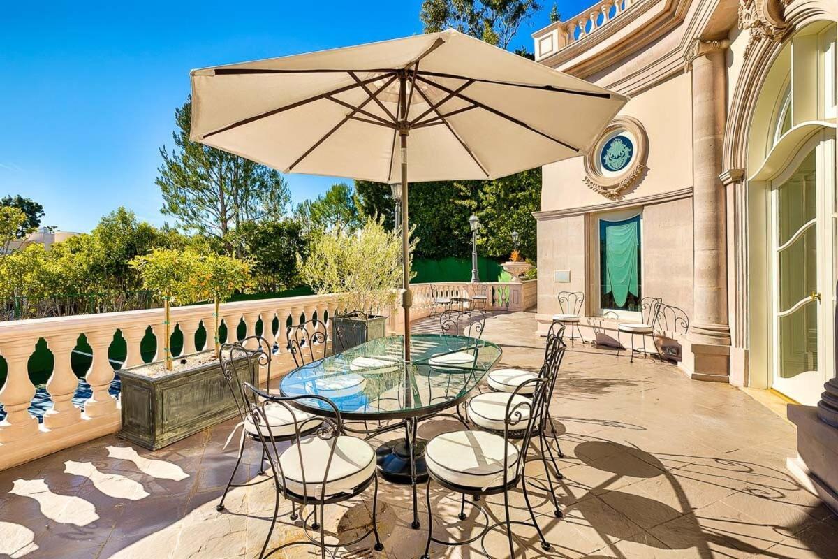 Chateau De Laurel Los Angeles