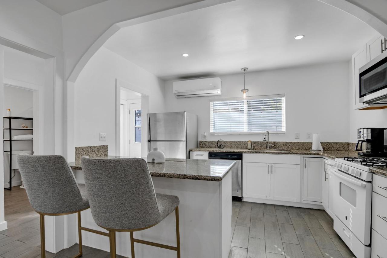 Modern House Central Location Apartment Los Angeles