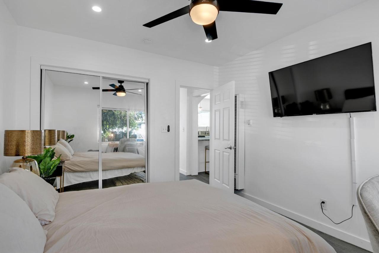 Modern House Central Location * Los Angeles