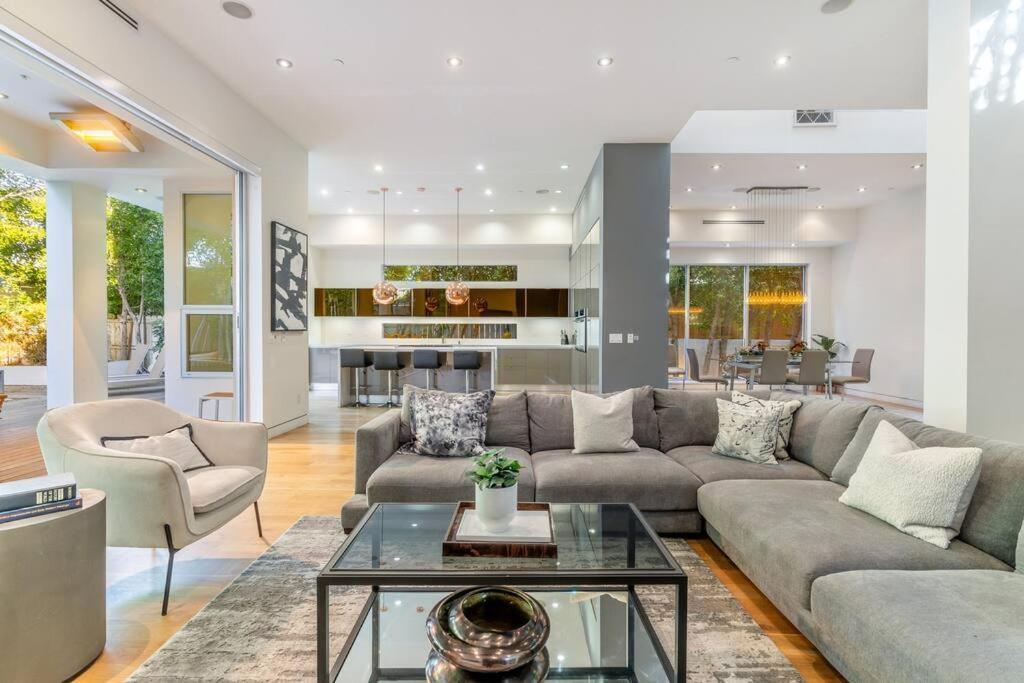 Villa Luxury 5 Bedroom C!!!! *
