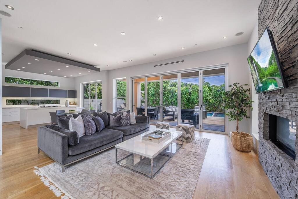 Villa Beverly Grove D