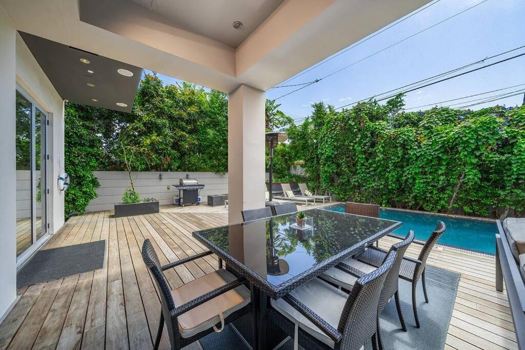 Villa Beverly Grove D