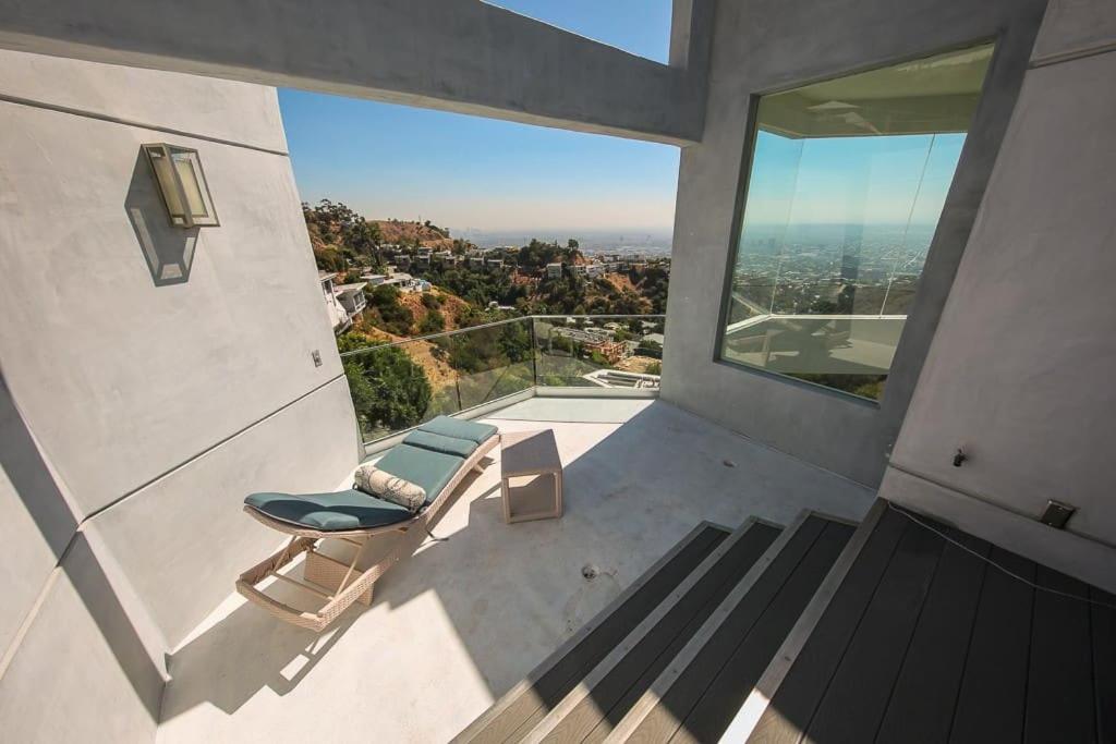 Hollywood Hills Modern Sanctuary-jaw Dropping View * Los Angeles