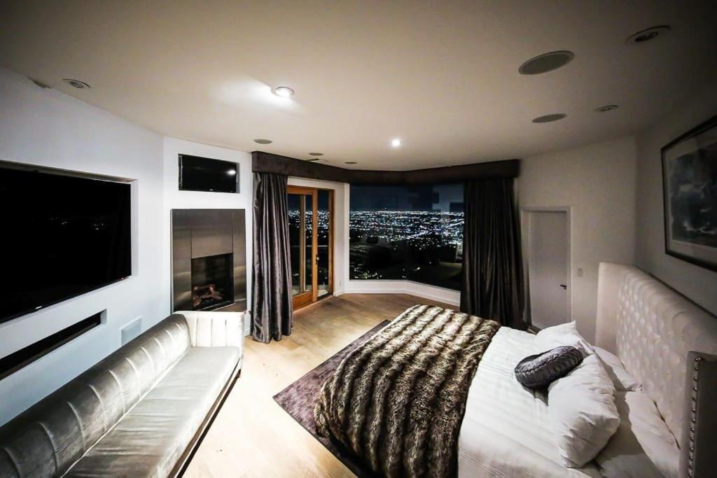 Hollywood Hills Modern Sanctuary-jaw Dropping View * Los Angeles