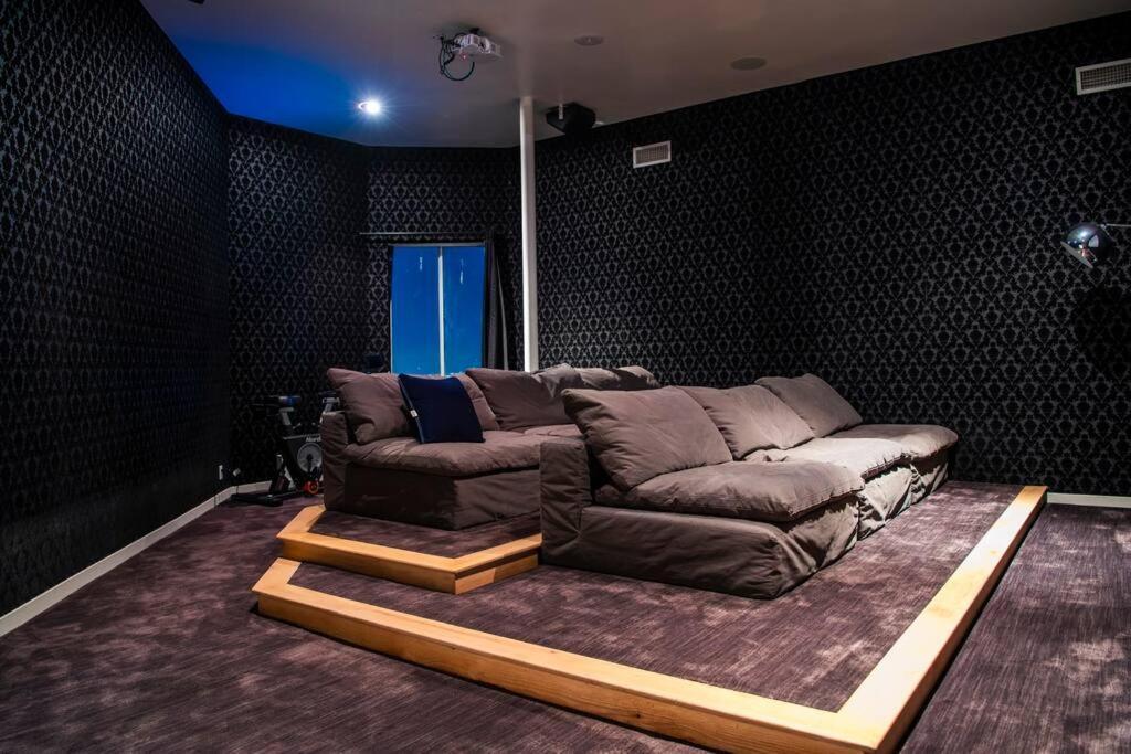 Villa Hollywood Hills Modern Sanctuary-jaw Dropping View *