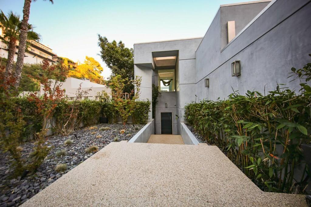 Hollywood Hills Modern Sanctuary-jaw Dropping View * Los Angeles