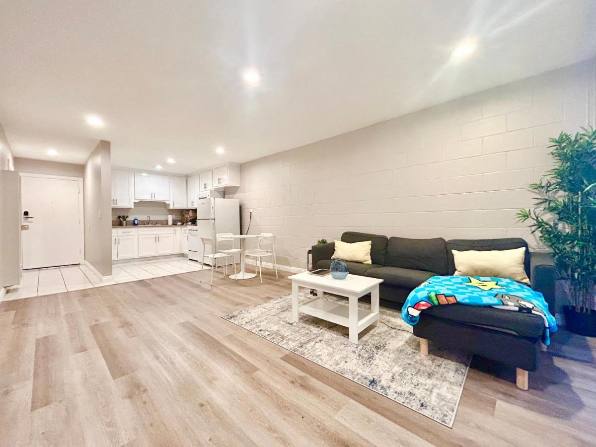 Big Stylish La Near Dtla Apartment