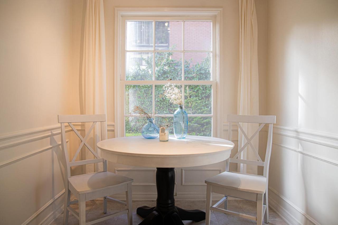 Historic Boutique In The Heart Of Beverly Hills