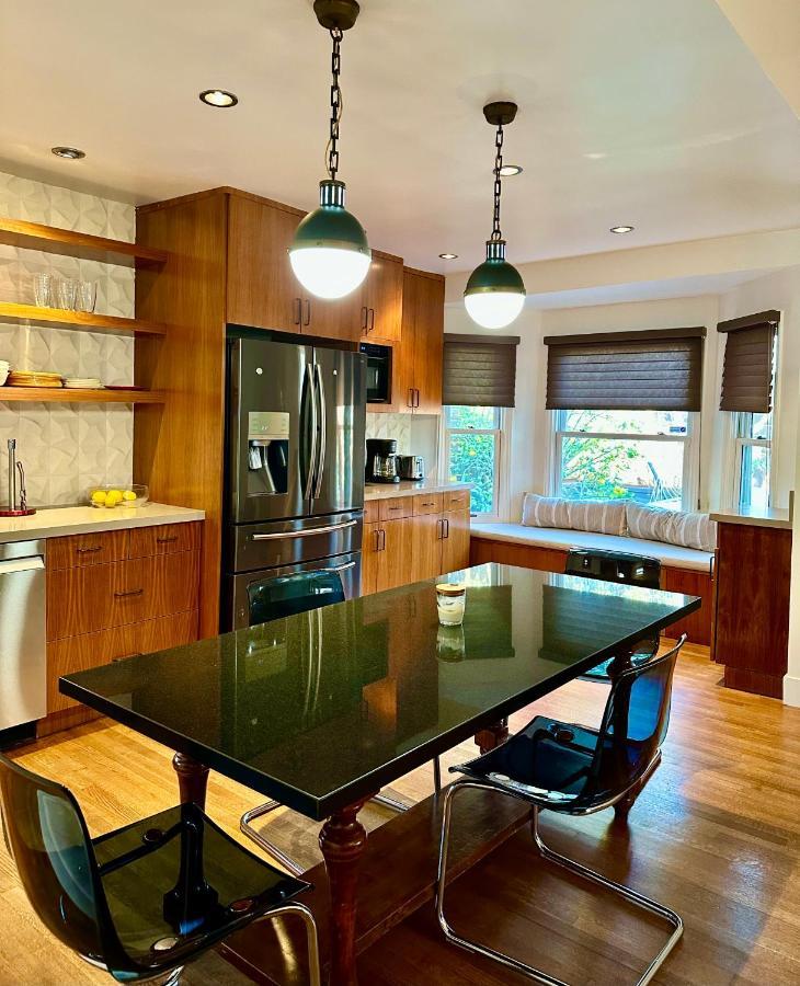 Venice Beach Bungalow Los Angeles