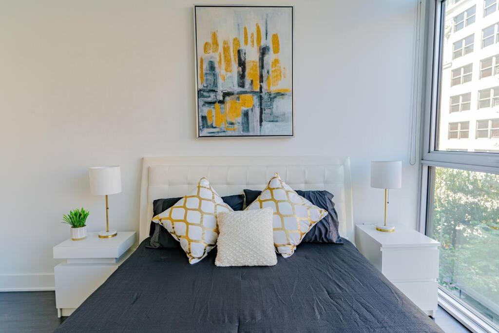 Downtown Paradise Escape With 2 Pools / Hot Tubs Apartment Los Angeles