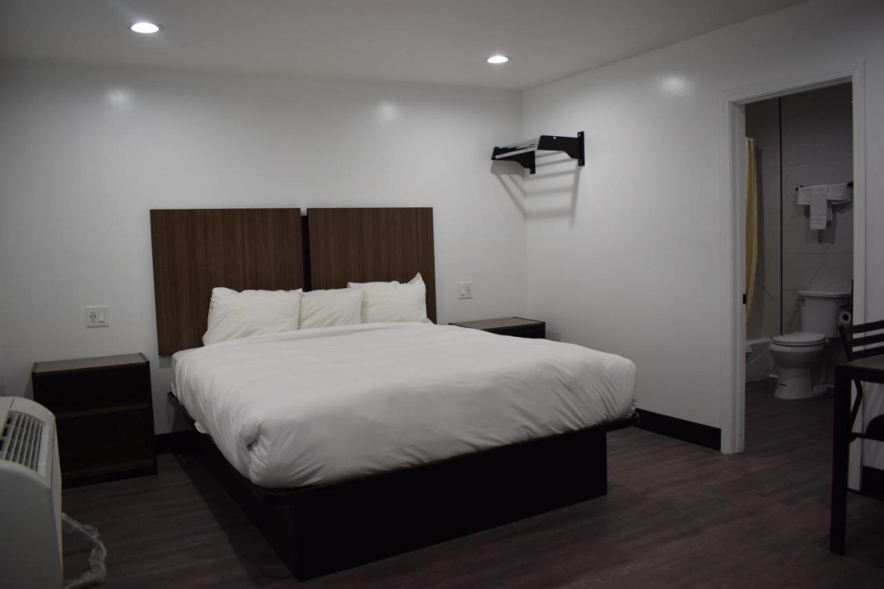 Motel Hyde Park 2*