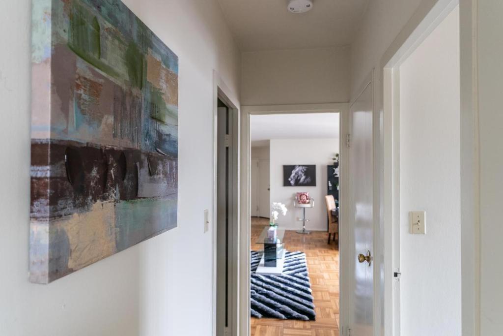 Apartment Spacious Charming With Great Views Near The Grove Los Angeles