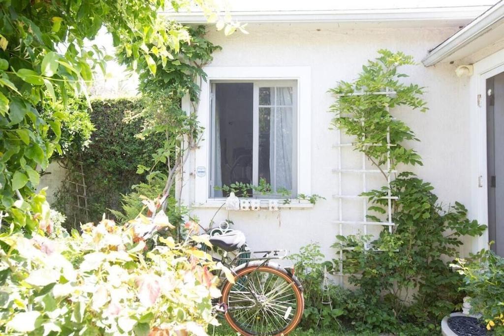 Holiday home Elegant White Cottage, Venice Beach, California *