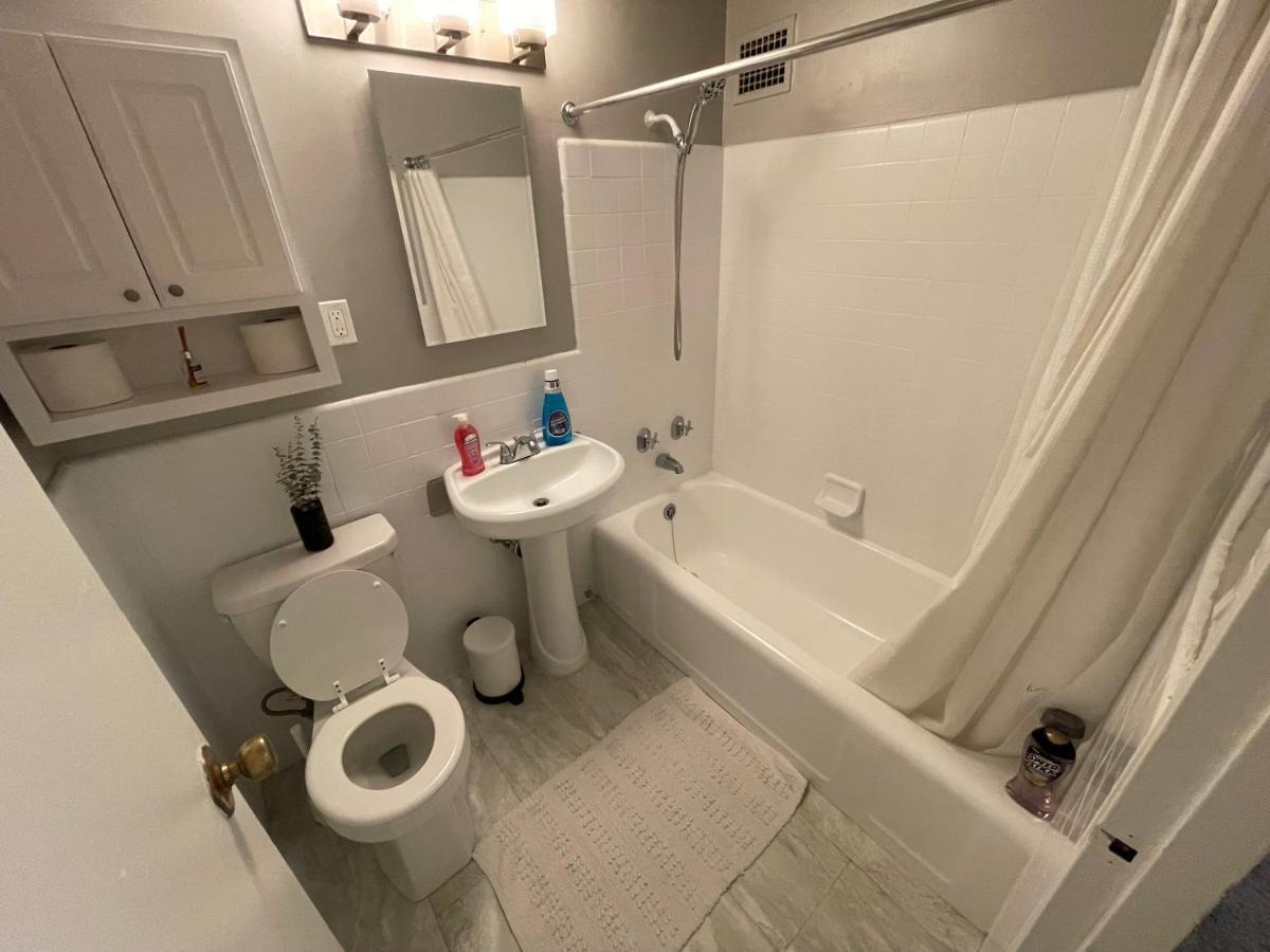 La Brea Apartment Los Angeles