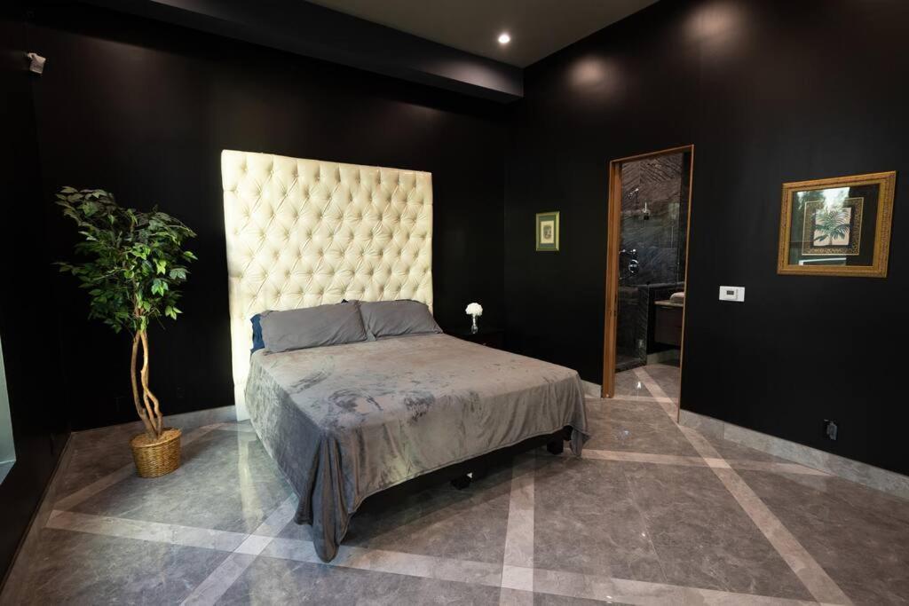 Beautiful Brand New Mansion Estate *