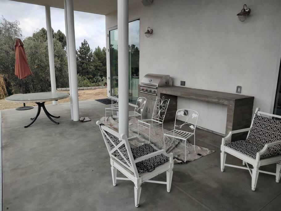 Beautiful Brand New Mansion Estate Holiday home Los Angeles