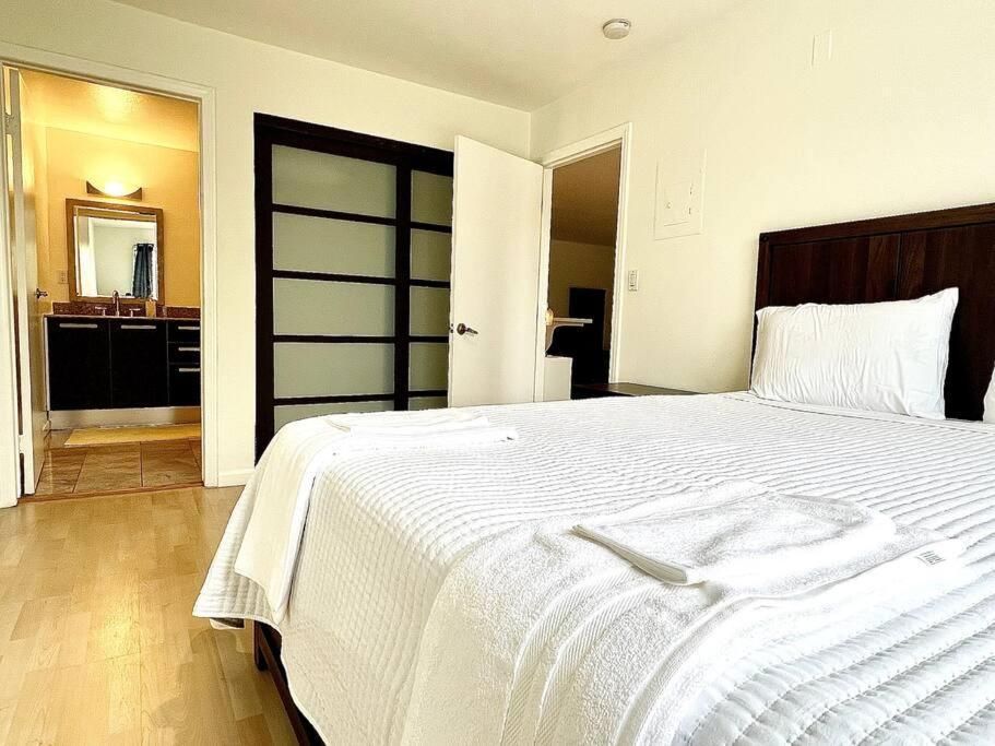 Apartment Spacious 2 Master Bedroom In Canoga Park