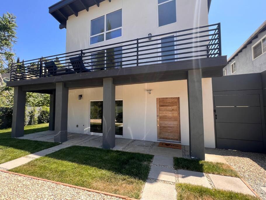 Villa Gorgeous Private And Gated In Silver With Pool & Views *