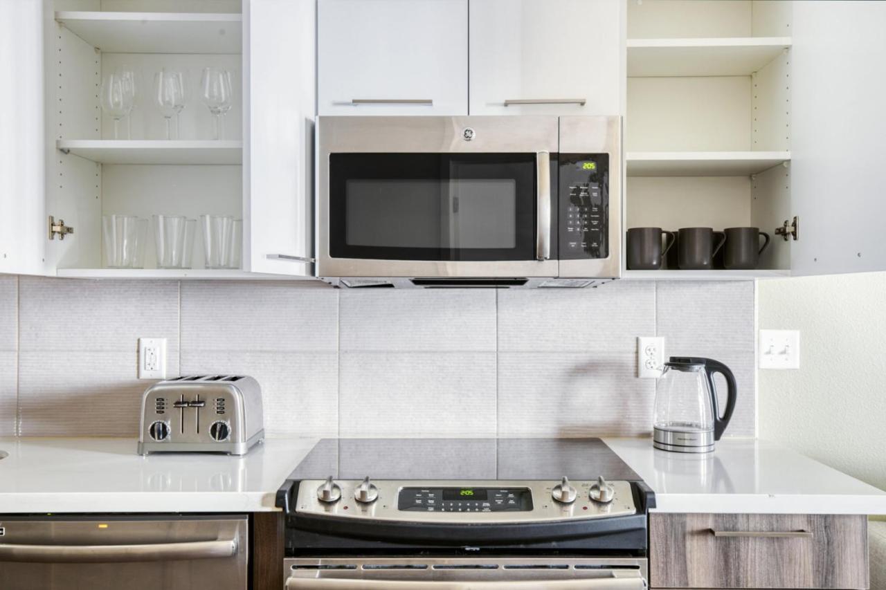 Apartment Downtown 1br W Pool Gym Lounge Nr 110 Lax-1011 Los Angeles
