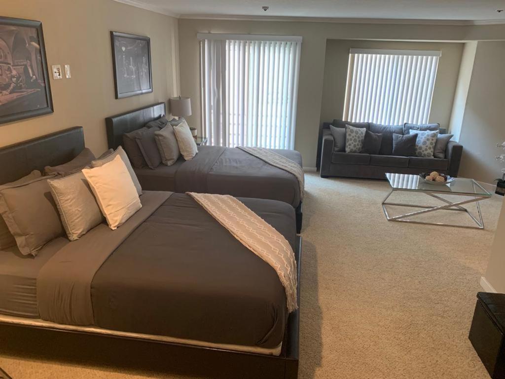 Apartamento Hollywood Loft Spectacular Free Parking *