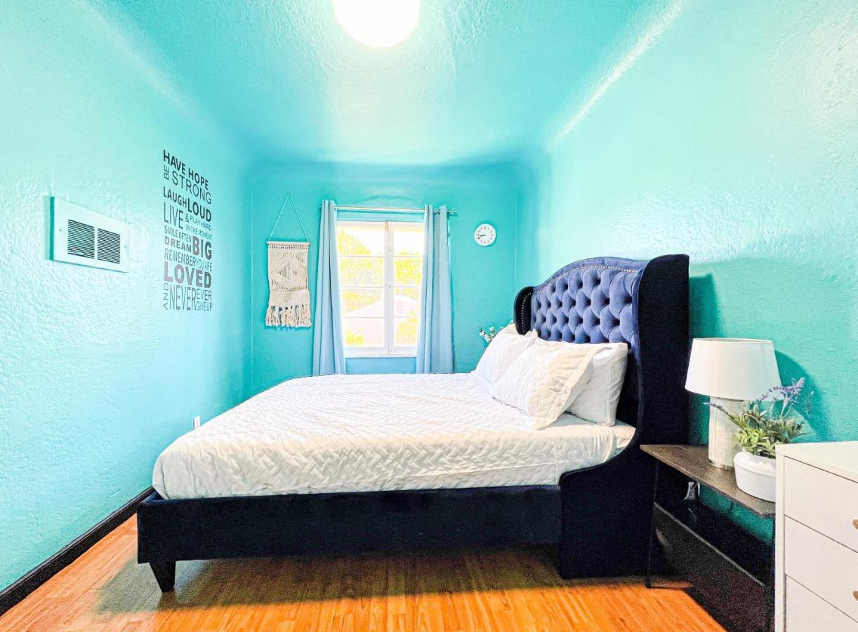 Comfortable And Cozy - Fr - Bre * Los Angeles