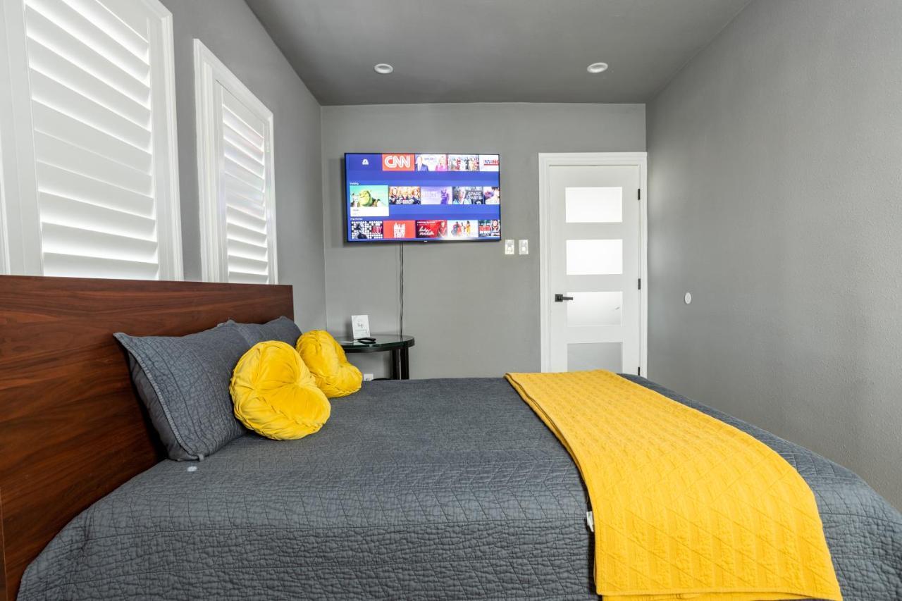 Villa Trendy 1bd 1bth Hideaway 4 Min From Sofi *
