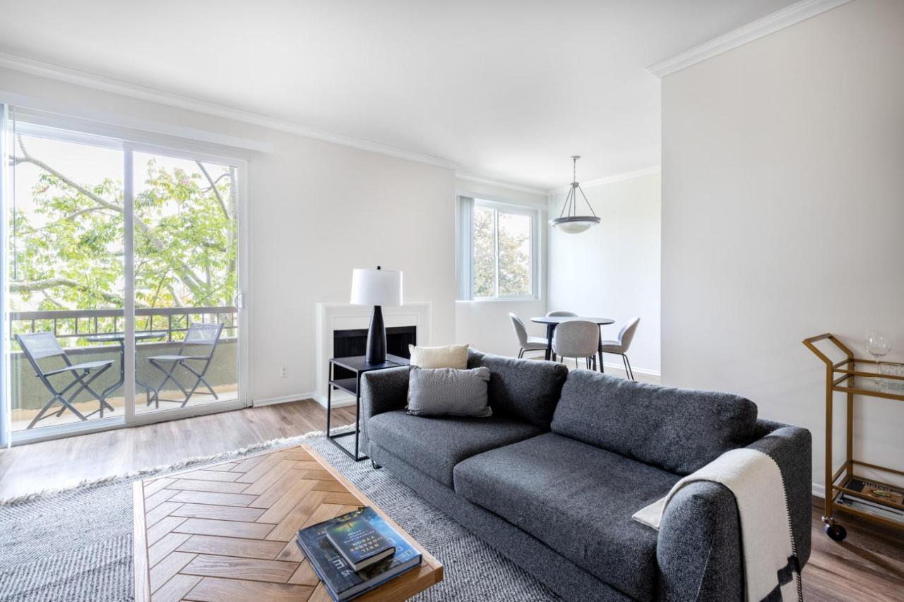 Apartment Beverly Hills 1br Pool Nr Rodeo Drive Lax-366 *