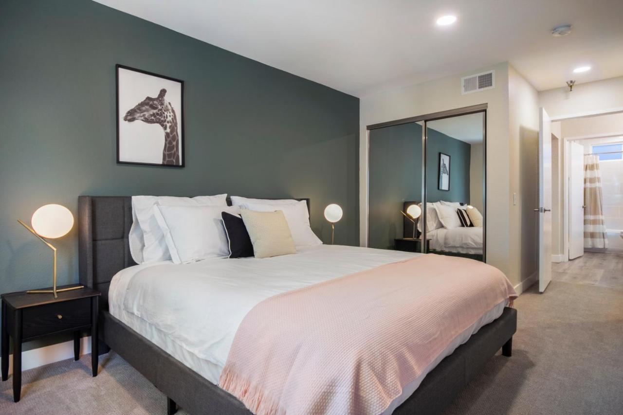 Beverly Grove 1br W Gym Nr Melrose Lax-128 Apartment