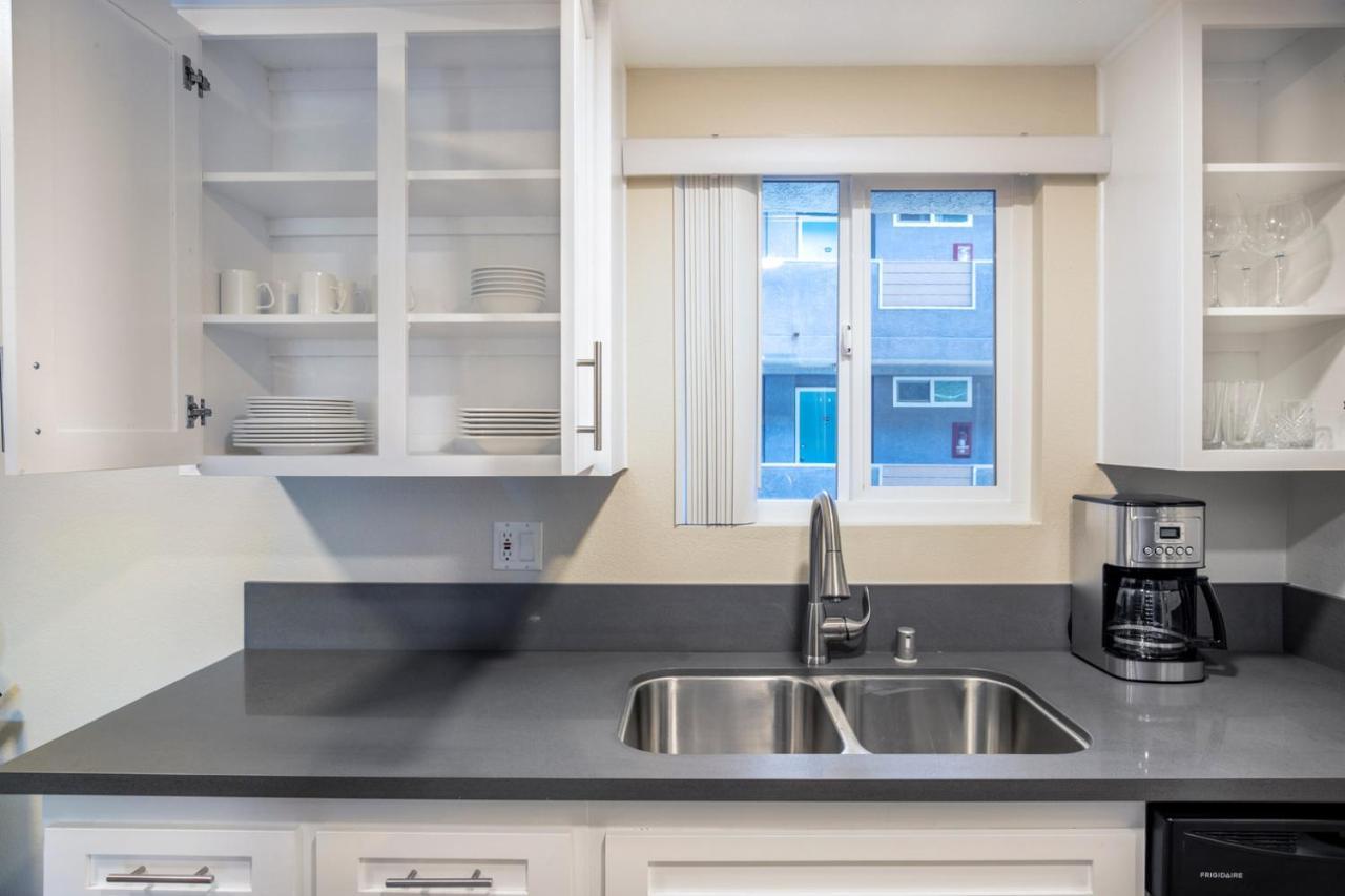 Apartment Beverly Grove 1br W Gym Nr Melrose Lax-128 *