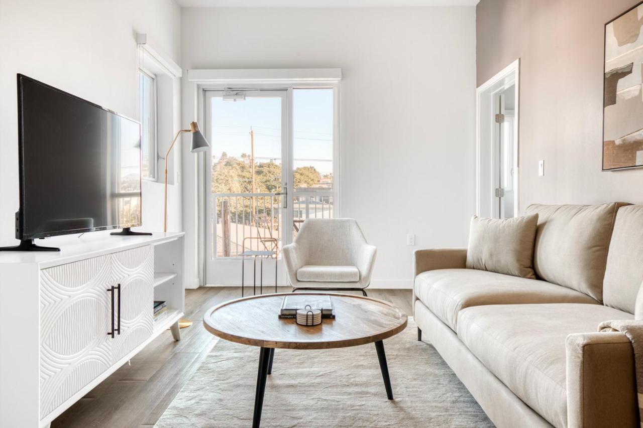 Silverlake 1br W Wd Roof Nr 5 10 Freeways Lax-977 * Los Angeles