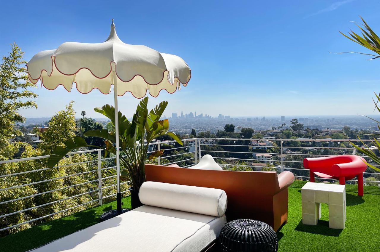 Hollywood Hills 1940s Mansion *