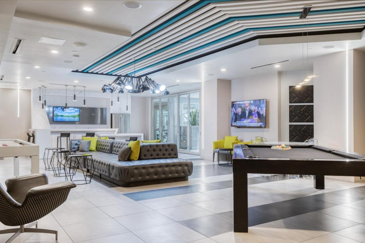 Apartment Downtown 1br W Pool Gym Lounge Nr 110 Lax-1011 *