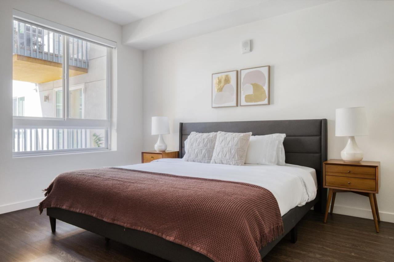 Downtown 1br W Pool Gym Lounge Nr 110 Lax-1011 *
