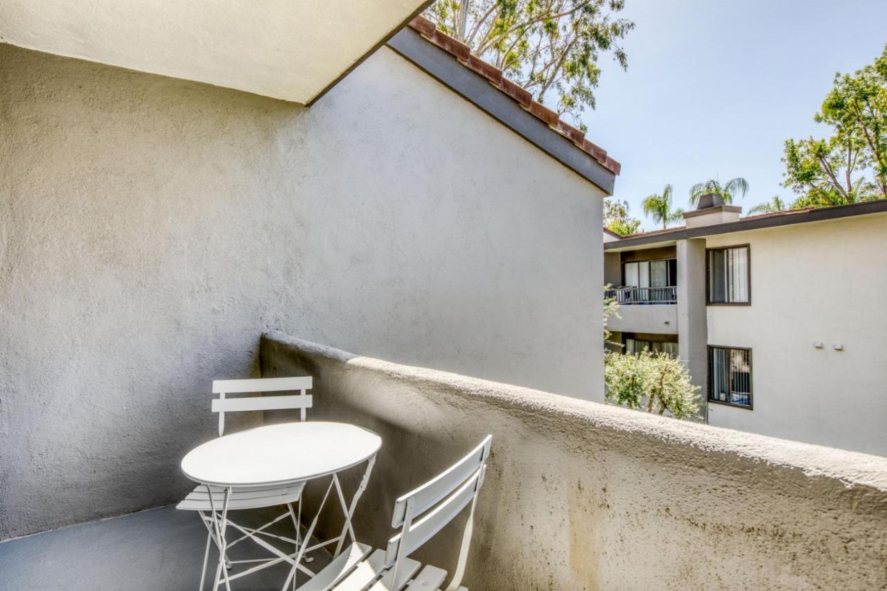 Woodland Hills 1br W Pool Gym Nr Warner Center Lax-697 Apartment *