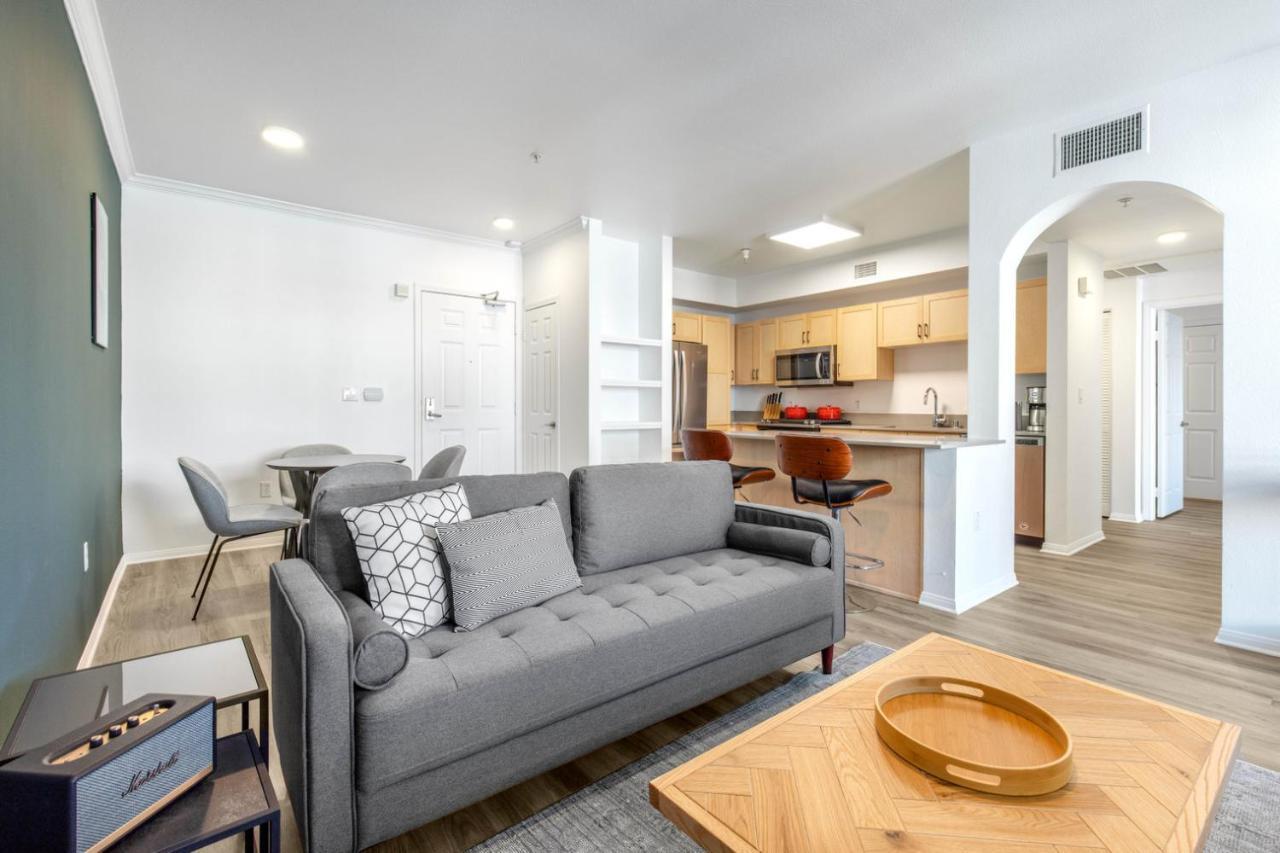 Apartamento Hollywood 2br W Gym Pool Nr Sunset Blvd Lax-200 *