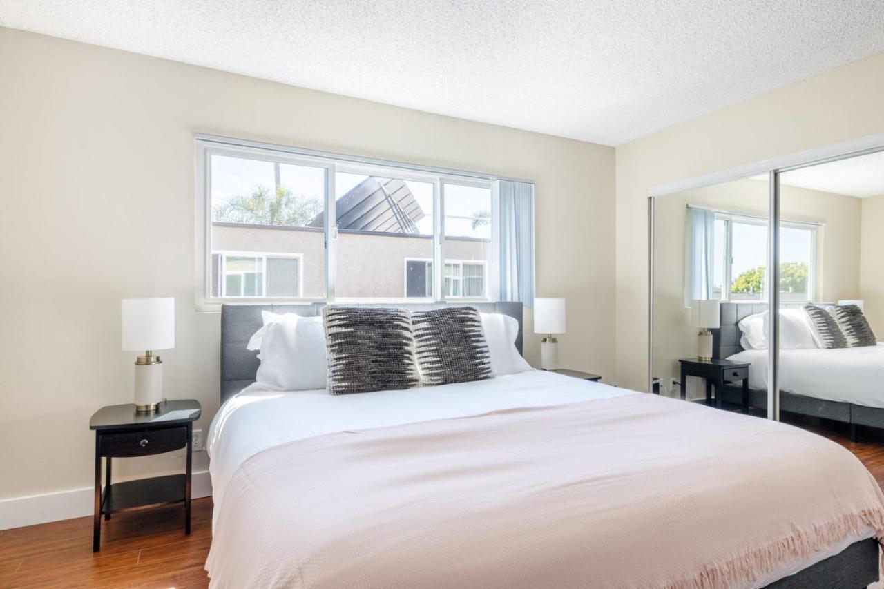 Marina Del Rey 1br Nr Marina Shops Dining Lax-467