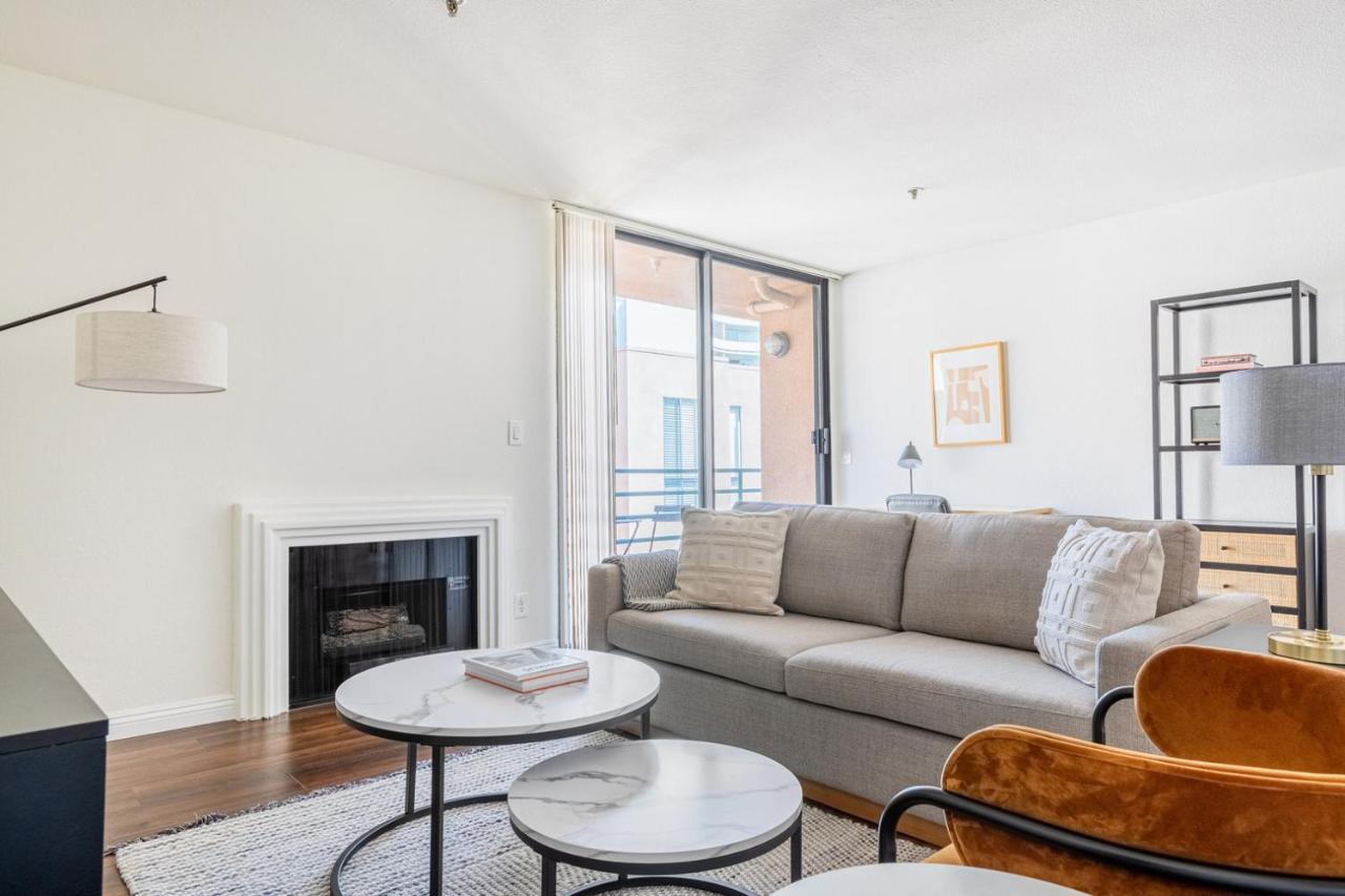 Apartment Hollywood 1br W Pool Nr Metro Restaurants Lax-511 Los Angeles
