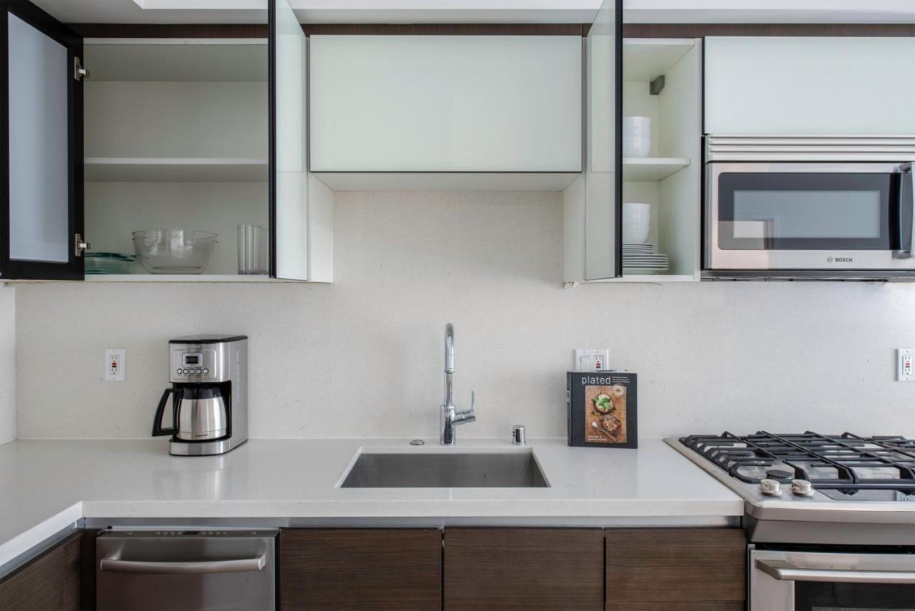 Westwood 1br W Wd Rooftop Nr Century Lax-80 Apartment *
