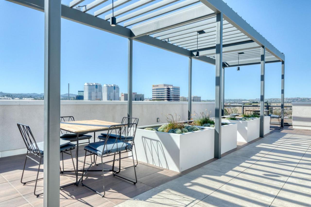 Woodland Hills 1br W Pool Gym Nr Warner Center Lax-664 Apartment