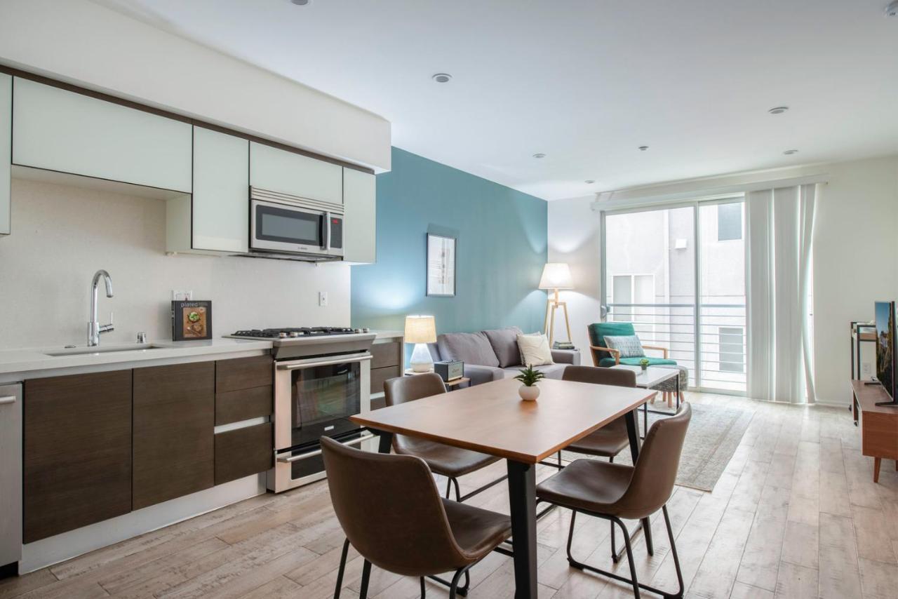 Westwood 1br W Wd Rooftop Nr Century Lax-80 Apartment Los Angeles