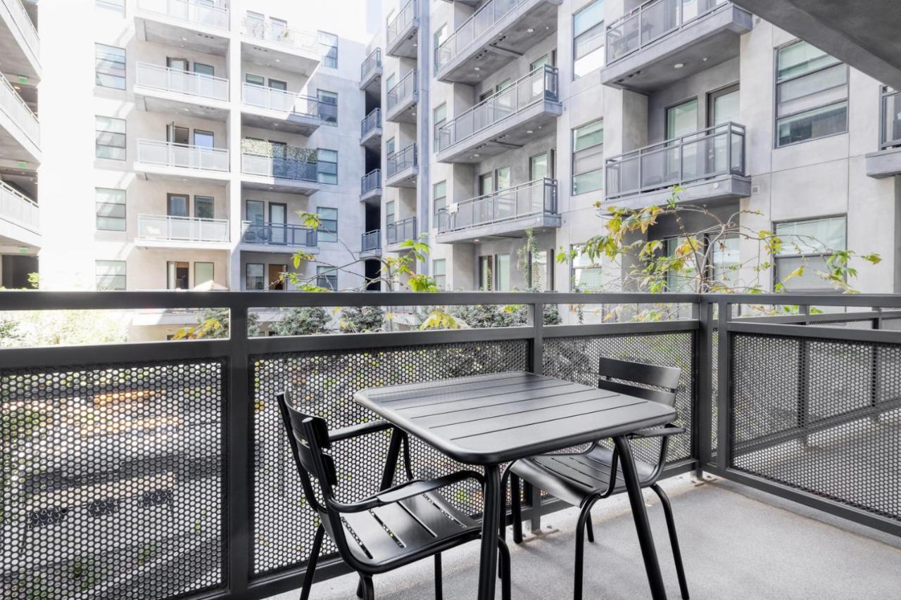 Woodland Hills 1br W Pool Gym Nr Warner Center Lax-664 Los Angeles
