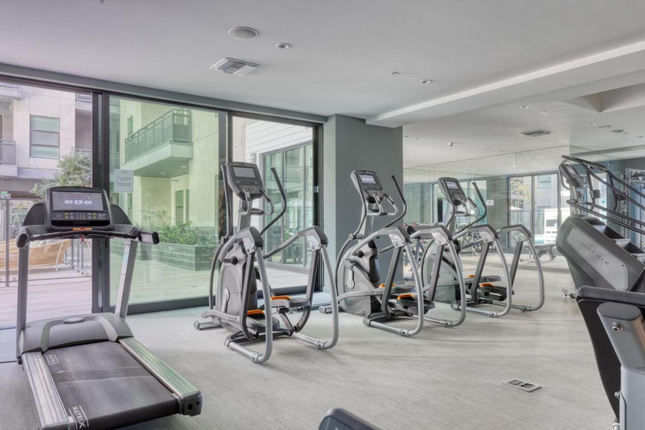 Apartment Woodland Hills 1br W Pool Gym Nr Warner Center Lax-664 Los Angeles