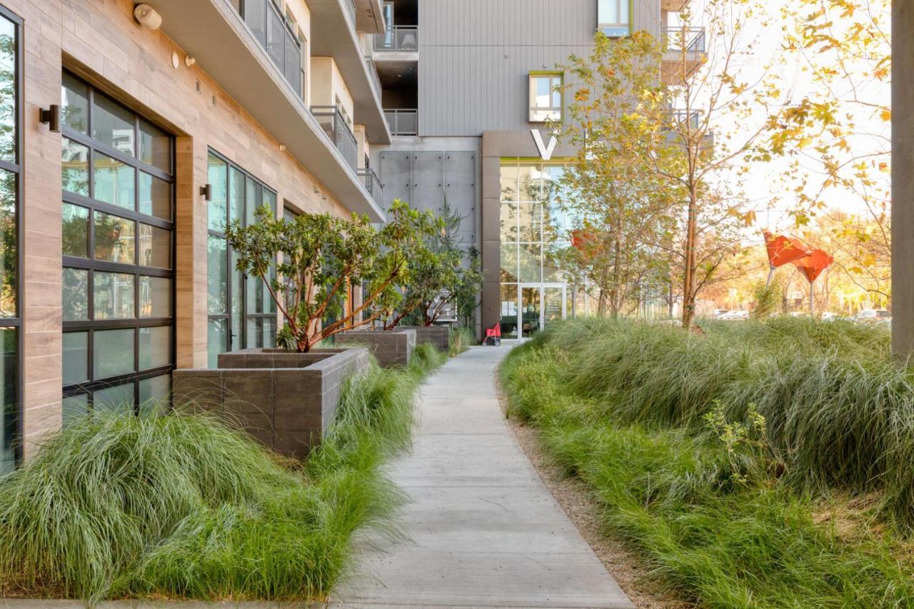 Woodland Hills 1br W Pool Gym Nr Warner Center Lax-664 Los Angeles