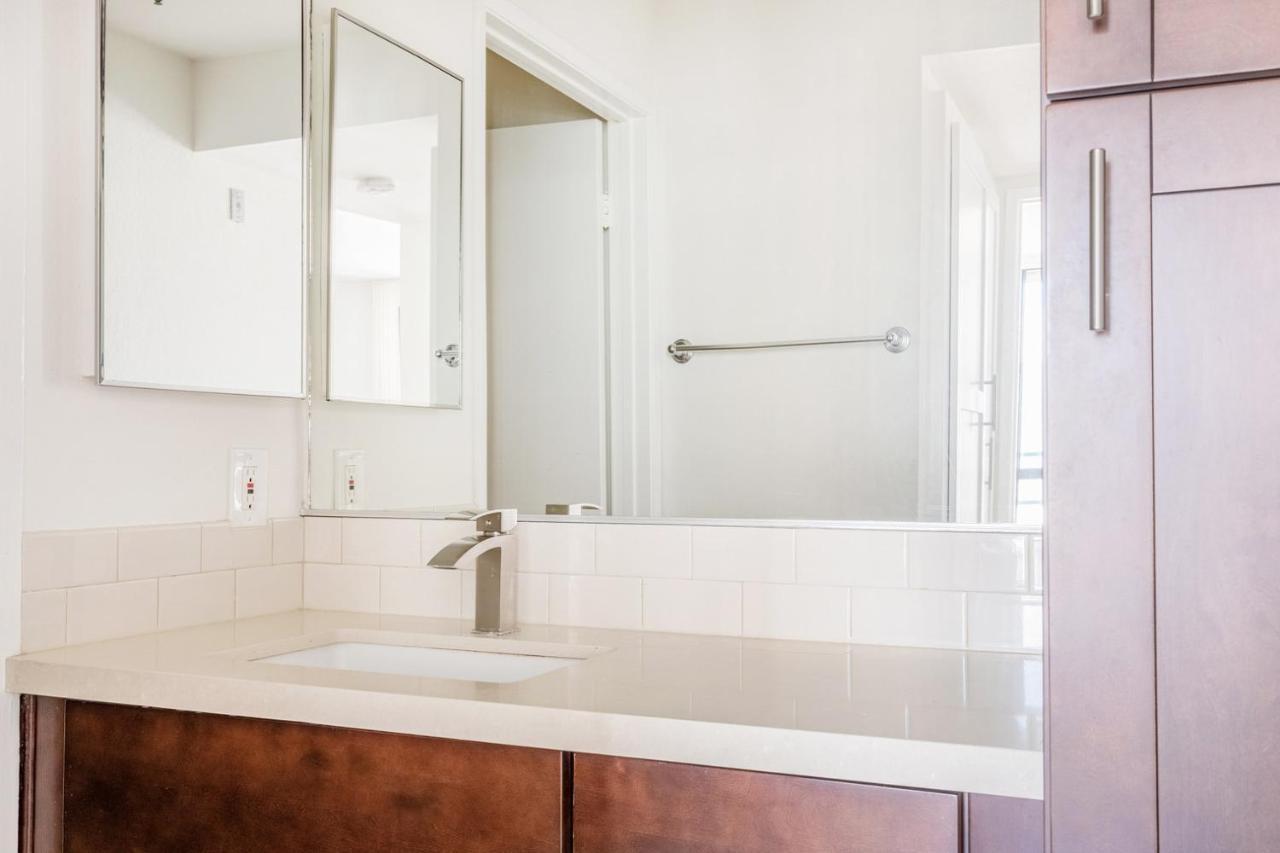 Hollywood 1br W Pool Nr Metro Restaurants Lax-511 Apartment Los Angeles