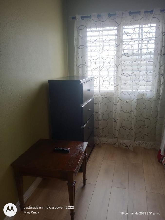 Homestay Private In La With Free Wifi And Tv With Shared Kitchen Los Angeles