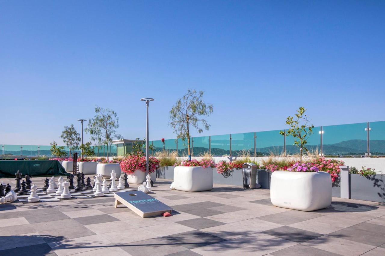Downtown 1br W Pool Gym Wd Nr Staples Center Lax-543 *