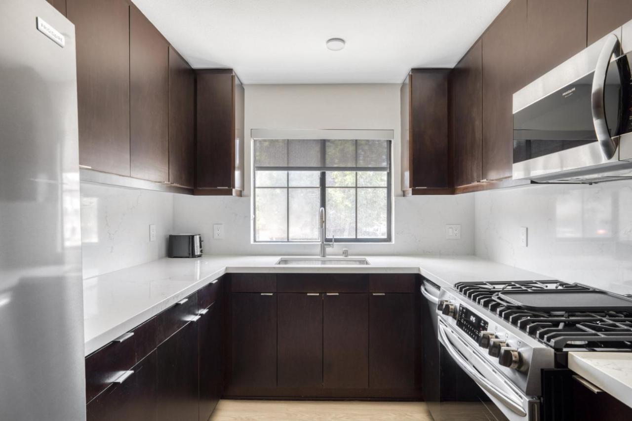 Westwood 2br W Wd Nr Westwood Village Lax-887 * Los Angeles
