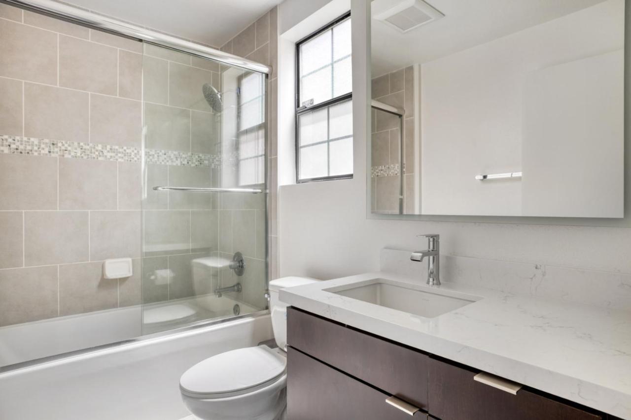Apartment Westwood 2br W Wd Nr Westwood Village Lax-887