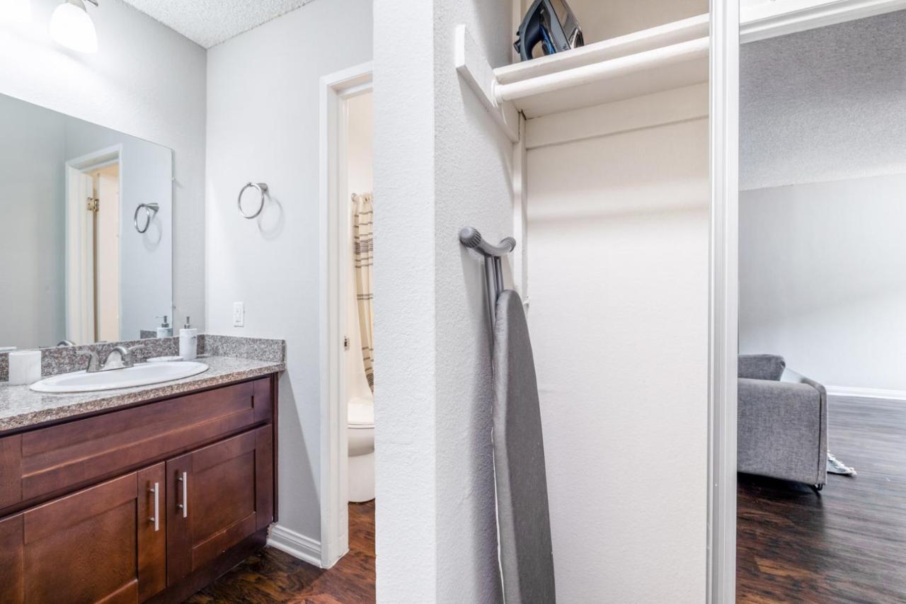 W Hollywood 1br W Gym Bbq Nr Nightlife Lax-449 Apartment *