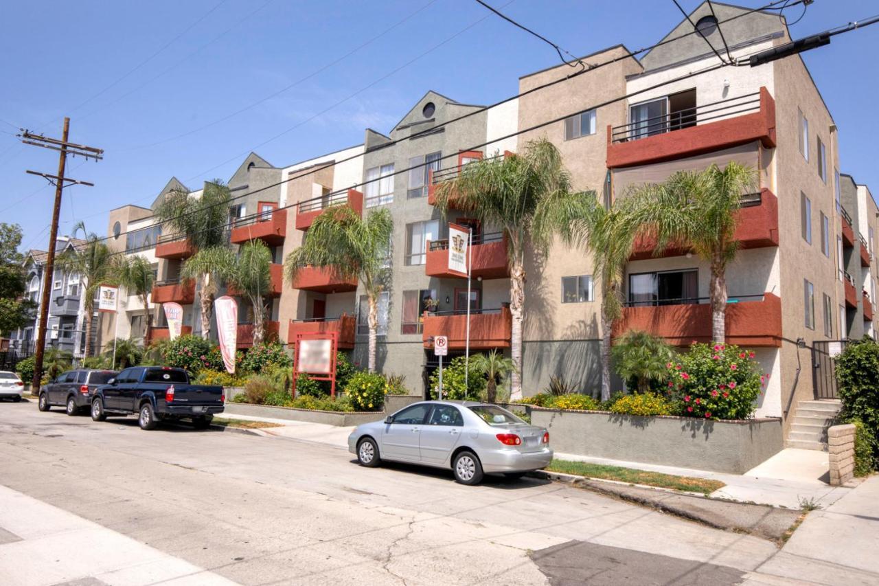 Apartment N Hollywood 2br W Gym Pool Nr Tj Shops Lax-591